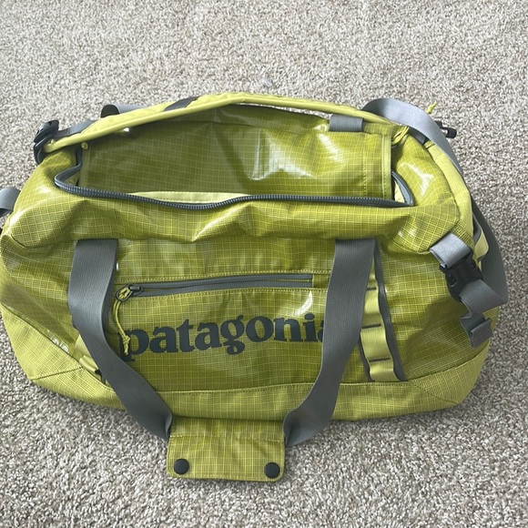 Patagonia Bags Patagonia Black Hole Duffle Bag 45l Poshmark